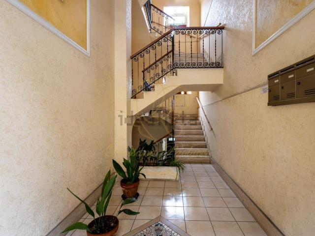 Appartamento in vendita di 115 m² in Via Carlo della Rocca, 42