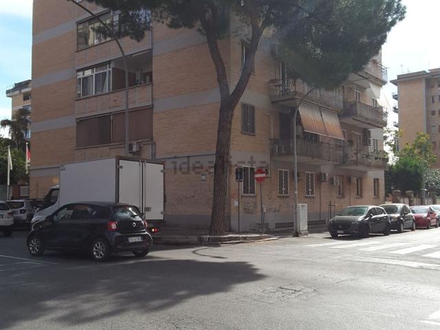 Appartamento in vendita di 115 m² in Via Carlo Fadda, 78