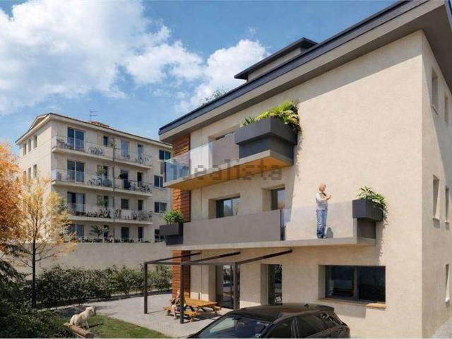 Appartamento in vendita di 115 m² in Via Carlo Jussi
