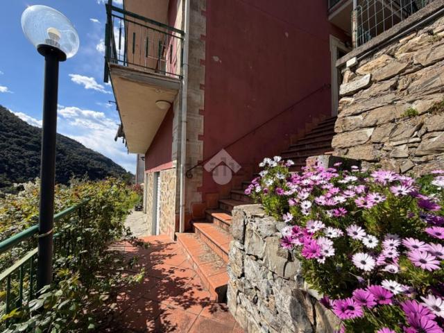 Appartamento in vendita di 115 m² in Via Casali Lungo Statale, 2