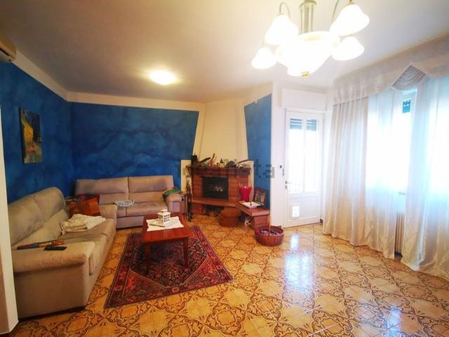 Appartamento in vendita di 115 m² in Via Ceolini, 43