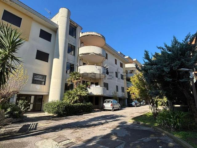 Appartamento in vendita di 115 m² in Via Cicalesi
