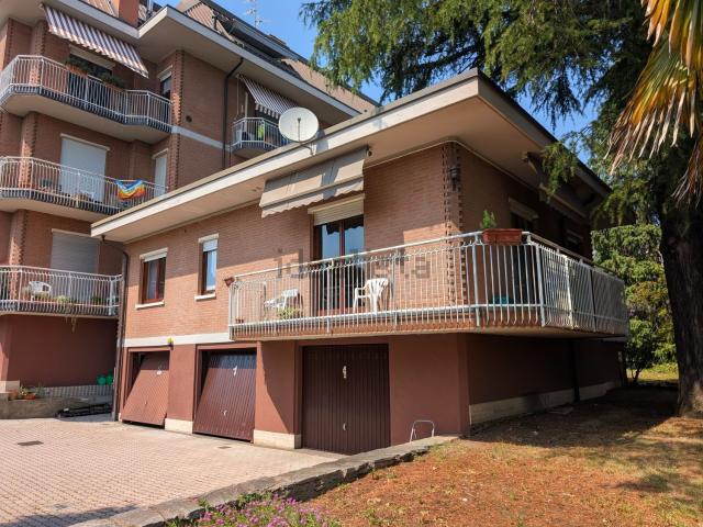 Appartamento in vendita di 115 m² in Via Abbondio Sangiorgio, 20