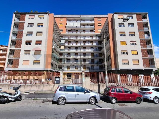 Appartamento in vendita di 115 m² in Via Agostino de Cosmi, 5