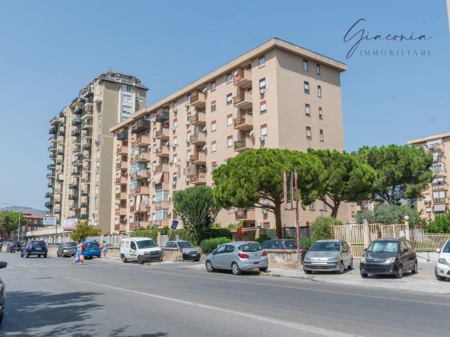 Appartamento in vendita di 115 m² in Via Albiri, 3