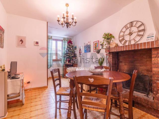 Appartamento in vendita di 115 m² in Via Aldobrandeschi, 9