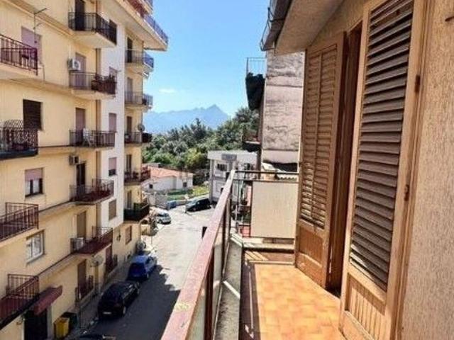 Appartamento in vendita di 115 m² in Via Archimede