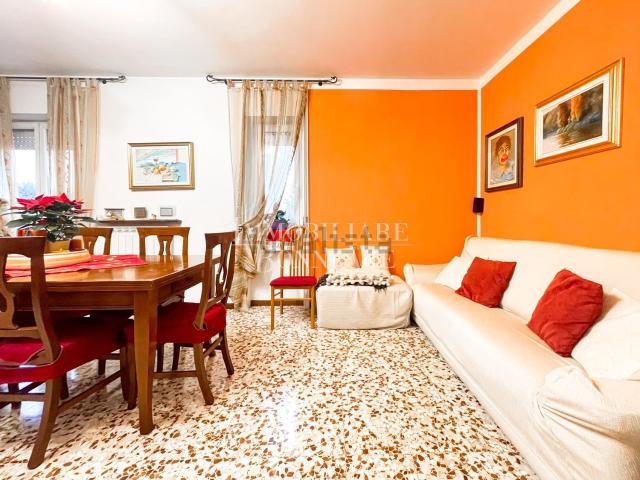 Appartamento in vendita di 115 m² in Via Arnaldo Fusinato
