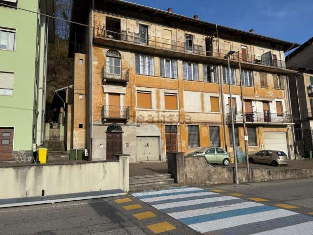 Appartamento in vendita di 115 m² in Via B. Sella, 280