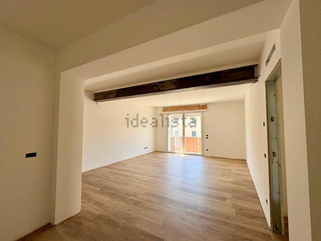 Appartamento in vendita di 115 m² in Via Barche