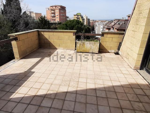 Appartamento in vendita di 115 m² in Via Belluno, 1