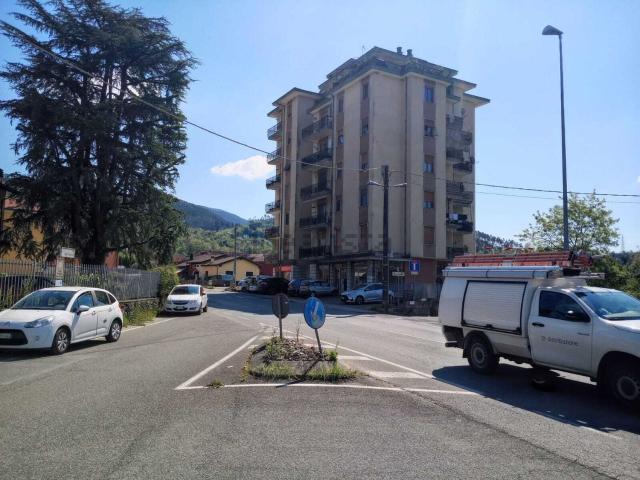 Appartamento in vendita di 115 m² in Via Bertucci, 72