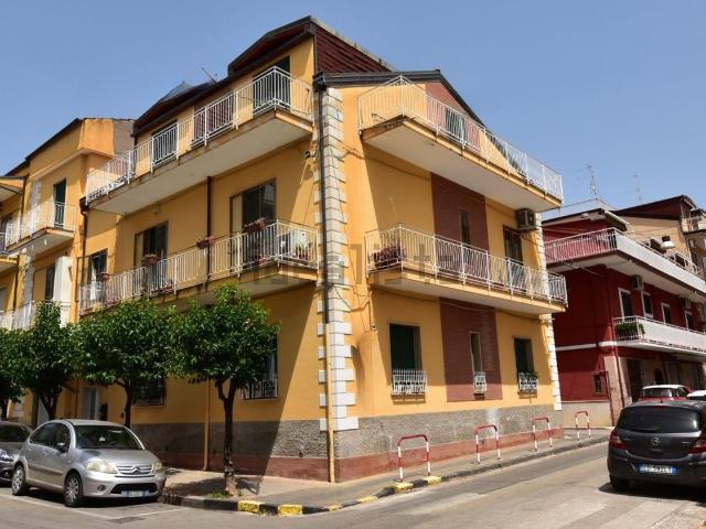 Appartamento in vendita di 115 m² in Via Brescia