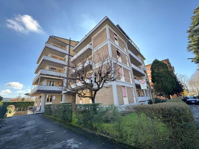 Appartamento in vendita di 115 m² in Via Generale da Bormida