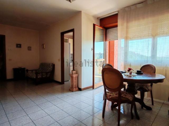Appartamento in vendita di 115 m² in Via Gennaro Cassiani, 140