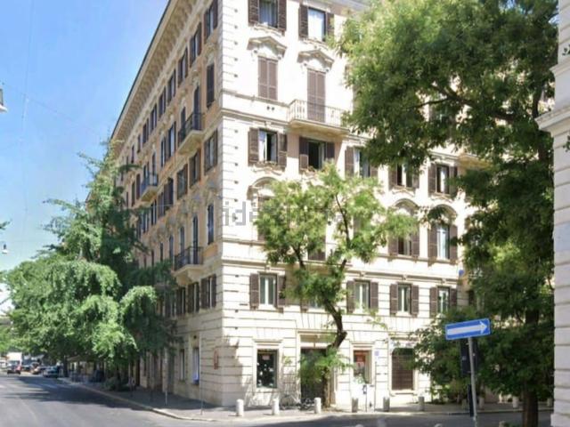 Appartamento in vendita di 115 m² in Via Germanico, 184