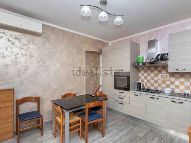 Appartamento in vendita di 115 m² in Via Ghemme, 5