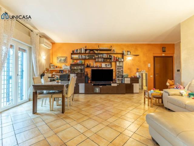 Appartamento in vendita di 115 m² in Via Giulio Belardinelli