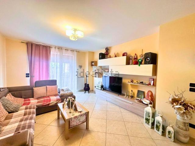 Appartamento in vendita di 115 m² in Via Giuseppe Giusti, 244