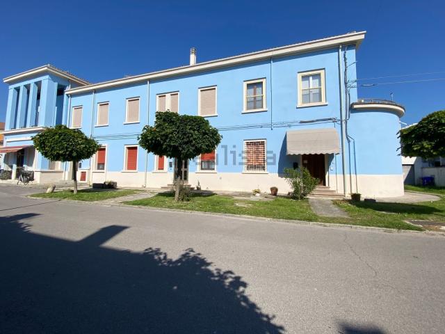 Appartamento in vendita di 115 m² in Via Giuseppe Mazzini, 13