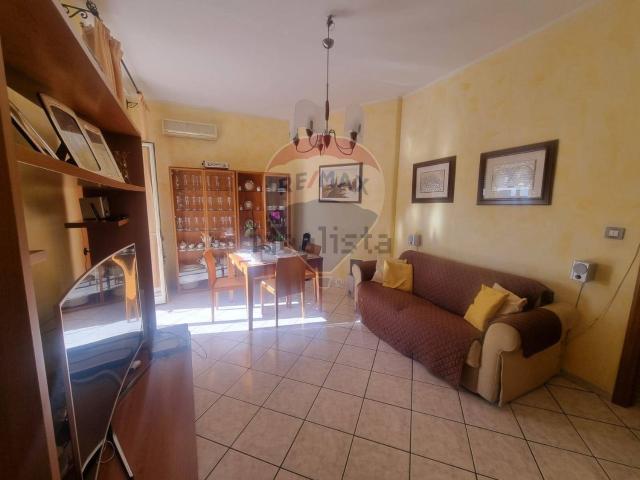 Appartamento in vendita di 115 m² in Via Giuseppe Sessa, 3