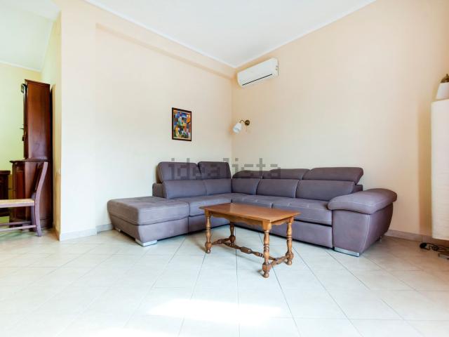 Appartamento in vendita di 115 m² in Via Giuseppe Tornielli, 10