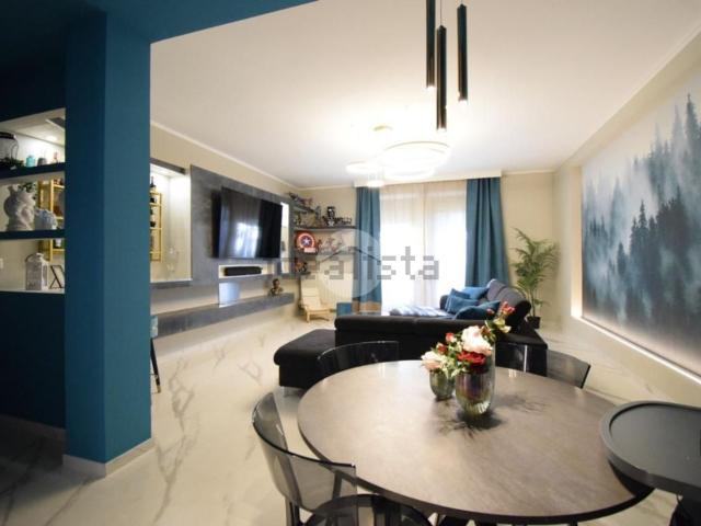 Appartamento in vendita di 115 m² in Via Giuseppe Verdi