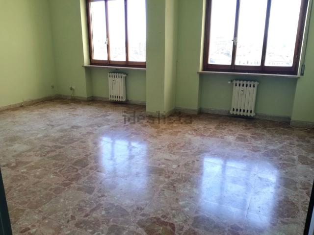 Appartamento in vendita di 115 m² in Via Giacometti