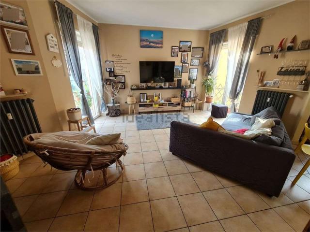 Appartamento in vendita di 115 m² in Via Giacomo Matteotti, 32