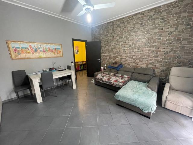 Appartamento in vendita di 115 m² in Via Giorgio Stephenson