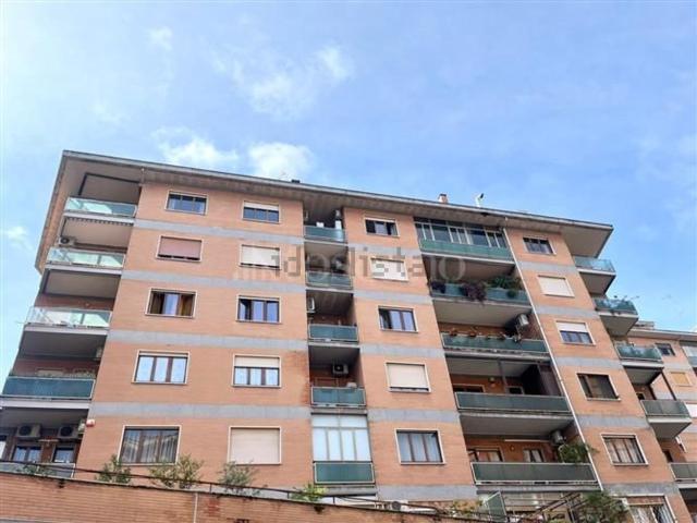 Appartamento in vendita di 115 m² in Via Giovan Battista Gandino