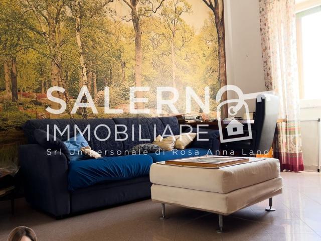 Appartamento in vendita di 115 m² in Via Giovan Bernardo Lama, 15