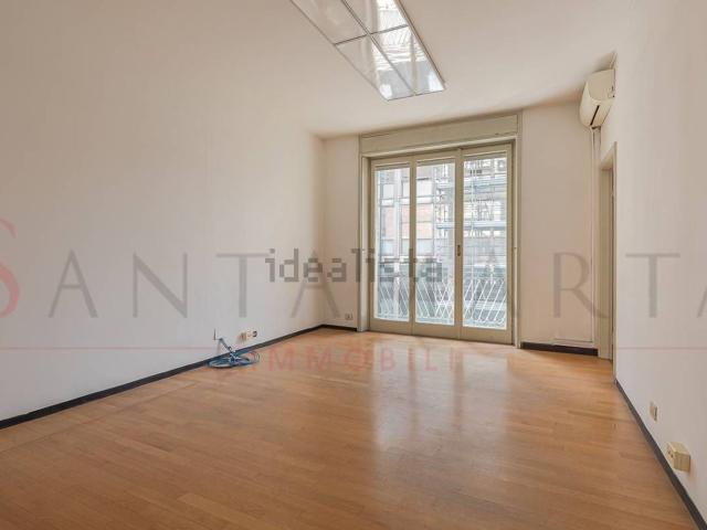 Appartamento in vendita di 115 m² in Via Giovanni Battista Pirelli