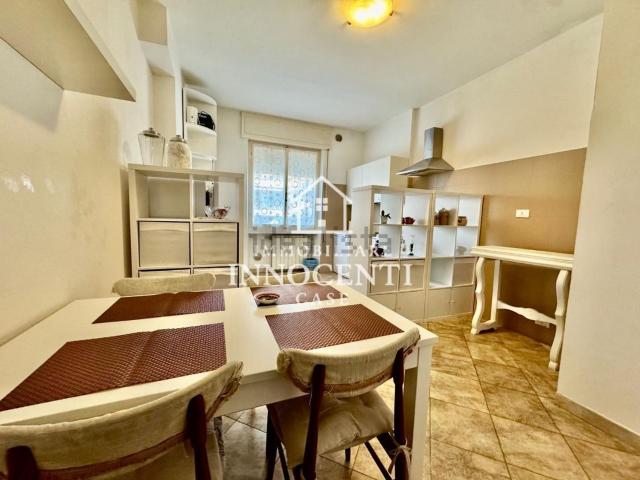Appartamento in vendita di 115 m² in Via Giovanni Pascoli, 54100
