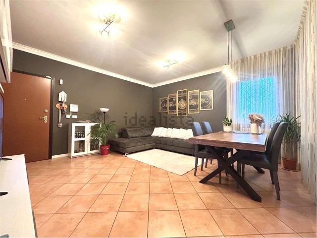 Appartamento in vendita di 117 m² in Via Dozza Giuseppe, 100