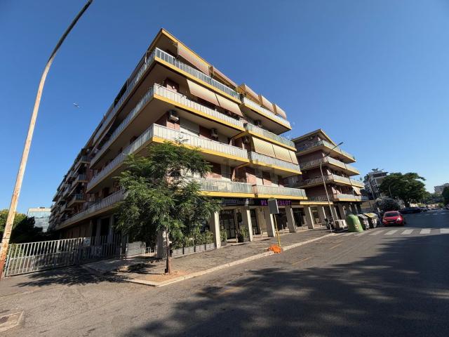 Appartamento in vendita di 115 m² in Via Domenico de Dominicis