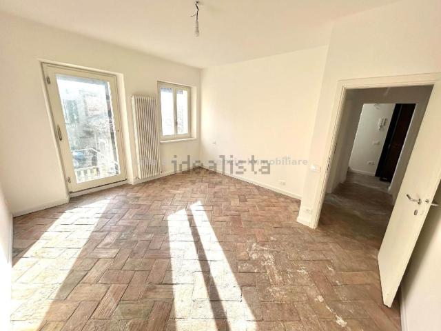Appartamento in vendita di 115 m² in Via Domenico Mazza