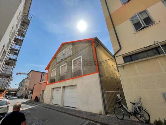 Appartamento in vendita di 115 m² in Via Don E. Bellemo, 44