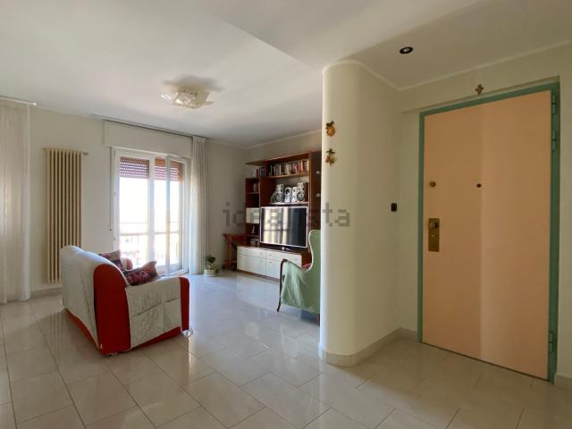 Appartamento in vendita di 115 m² in Via DE MARTINO, 88