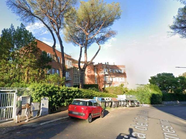 Appartamento in vendita di 115 m² in Via dei Colli della Farnesina