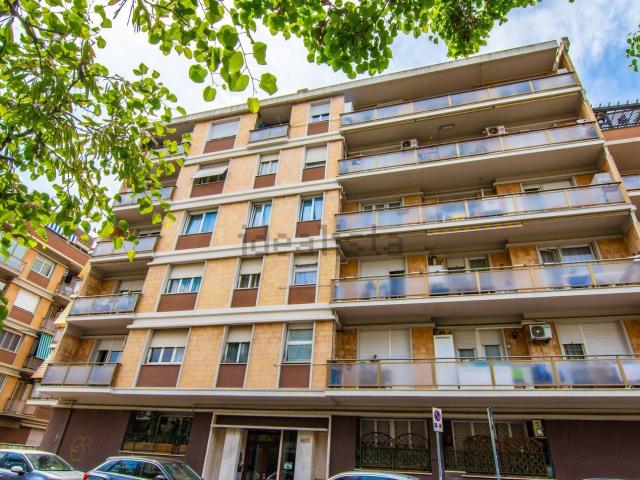 Appartamento in vendita di 115 m² in Via dei Traghetti, 161