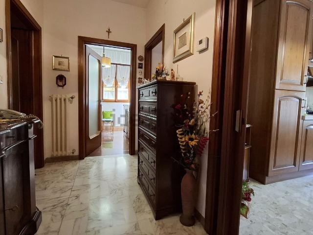 Appartamento in vendita di 115 m² in Via del Timone