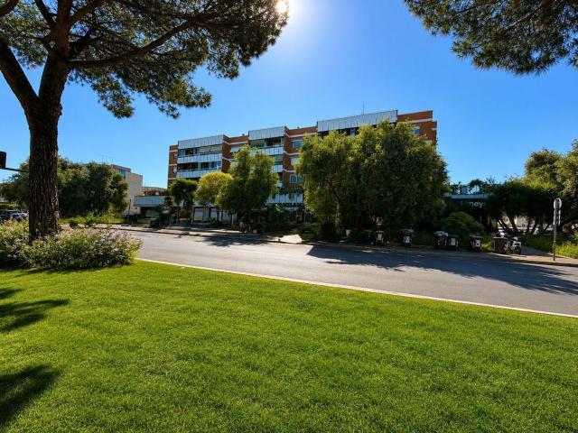 Appartamento in vendita di 115 m² in Via dell&apos Arco di Travertino
