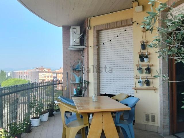 Appartamento in vendita di 115 m² in Via della Fiera