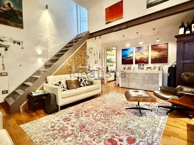 Appartamento in vendita di 115 m² in Via della Polveriera
