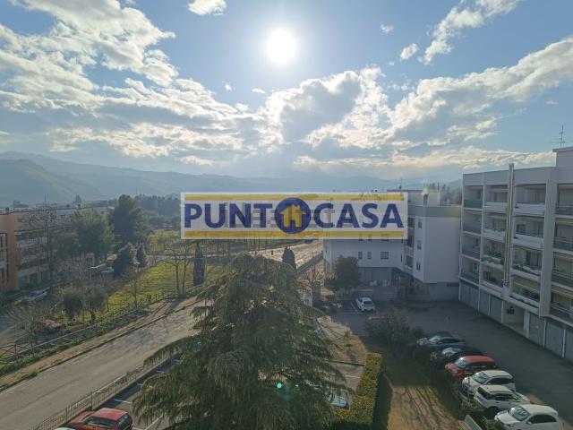 Appartamento in vendita di 115 m² in Via della Pace, 3