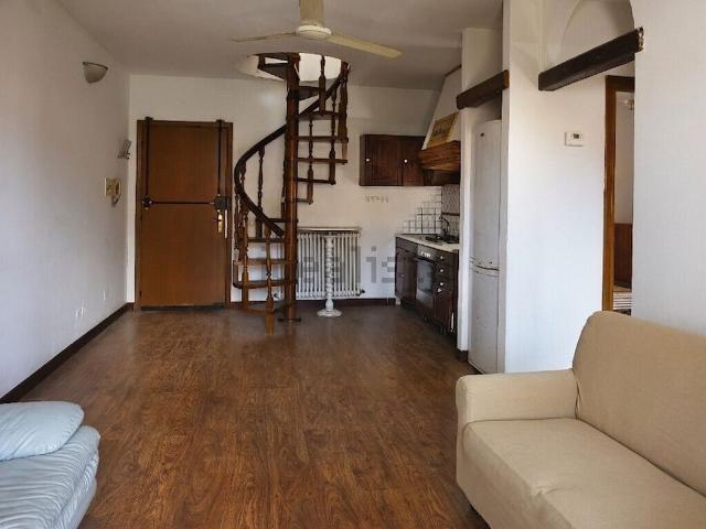 Appartamento in vendita di 115 m² in Via della Prora, 107