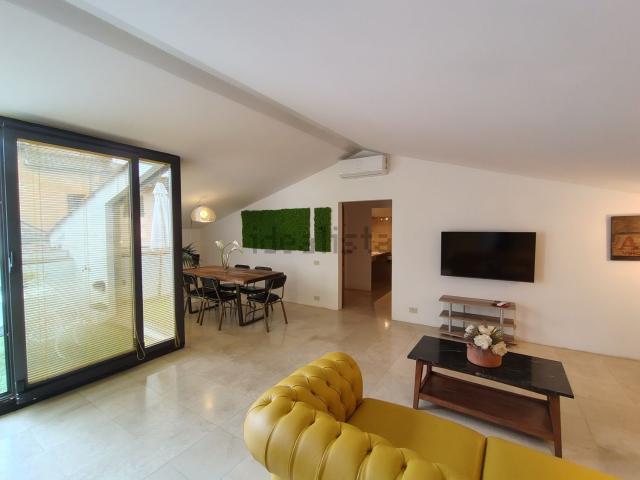 Appartamento in vendita di 115 m² in Via delle Capanne