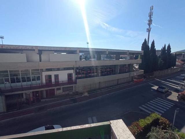 Appartamento in vendita di 115 m² in Via delle ginestre, 6