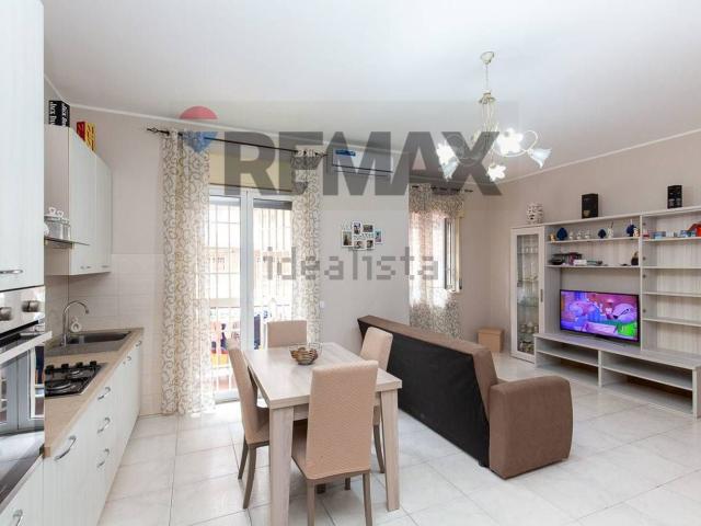 Appartamento in vendita di 115 m² in Via delle Olimpiadi, 2